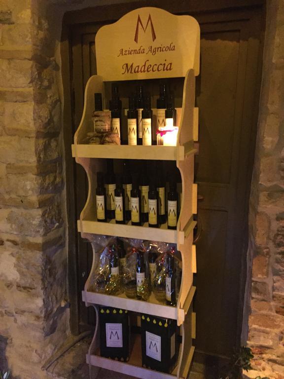 Casale Madeccia Vendégház Sonnino Kültér fotó